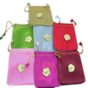 ORGANZA POUCH WITH FLOWER