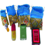 BEADED GIFT POUCH