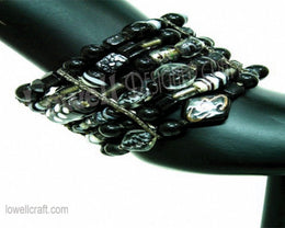 BLACK GLASS BEAD BRACELET