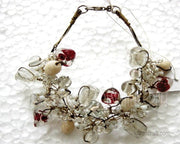 WHITE GLASS BEAD BRACELET