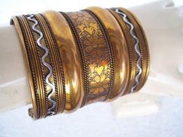 BRASS CUFFLINK