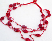 GLASS BEADED NECKLACE