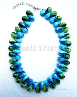 BEADED NECKLACE