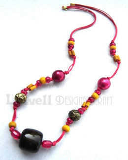 GLASS & WOOD BEAD NECKLACE