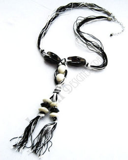 COTTON THREAD NECKLACE