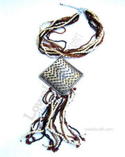PENDANT NECKLACE
