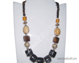 RESIN NECKLACE