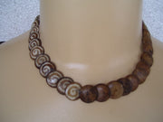 BONE NECKLACE WITH EARRING