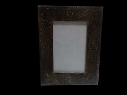 WOODEN PHOTO FRAME ENAMEL