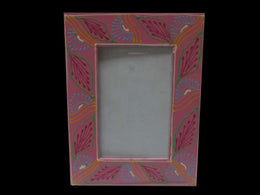 WOODEN PHOTO FRAME HAND PAINTED LEAF DESIGN