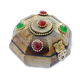 OCTAGONE SHAPE BONE JEWELERY BOX WITH STONE