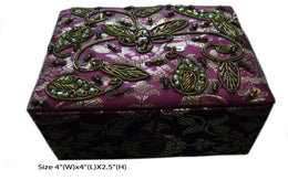 SQUARE DECORATIVE GIFT BOX(4