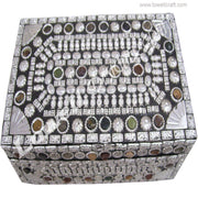 LAC WOODEN DRY FRUIT BOX