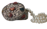 METAL JEWELERY BOX DECORATED WITH STONE