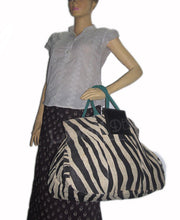 TIGER PRINT JUTE BEACH BAG