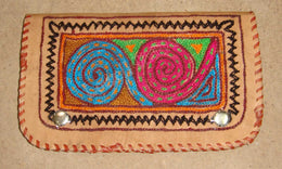 EMBROIDERY  LEATHER CLUTCH BAG