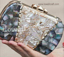 ANTIQUE SLIVER MOP RESIN CLUTCH BAG