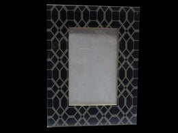 WOODEN PHOTO FRAME ENAMEL  ZEOMETRIC DESIGN