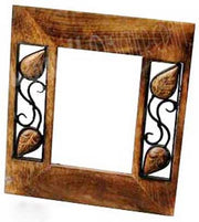 CUTTING DESIGN  WOODEN  PHOTO FRAME